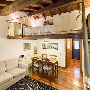 Apartamento Cairoli, Milán